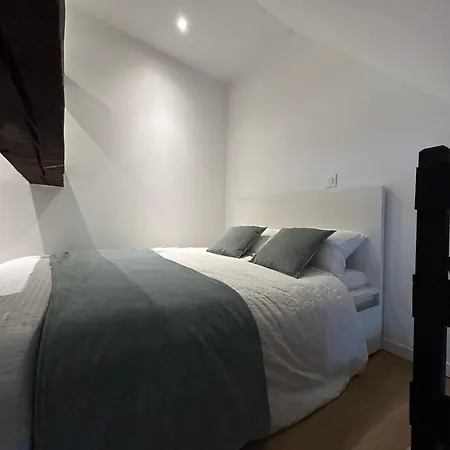 Le Repos De La Meuse Апартаменты *