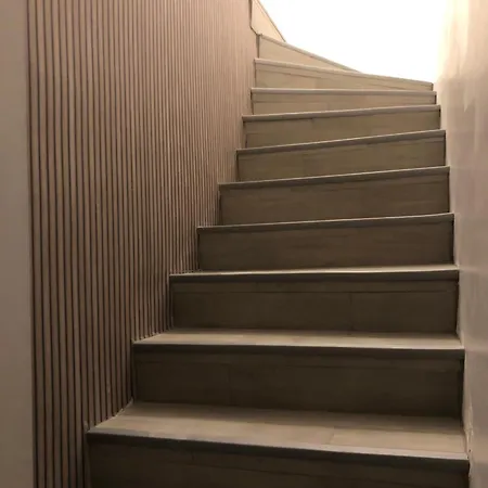 Le Repos De La Meuse ジヴェ